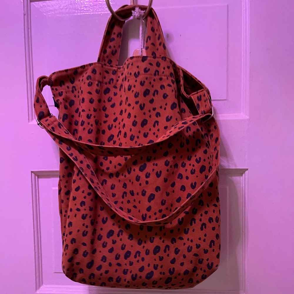 Baggu leopard duck bag
